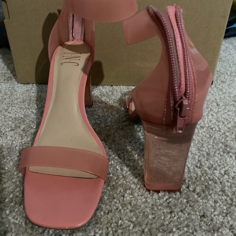 Pink heels